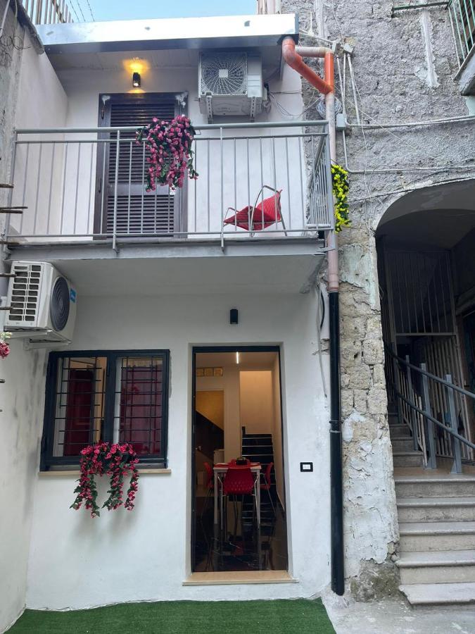 Hotel Lux House Naples Airport Exterior foto
