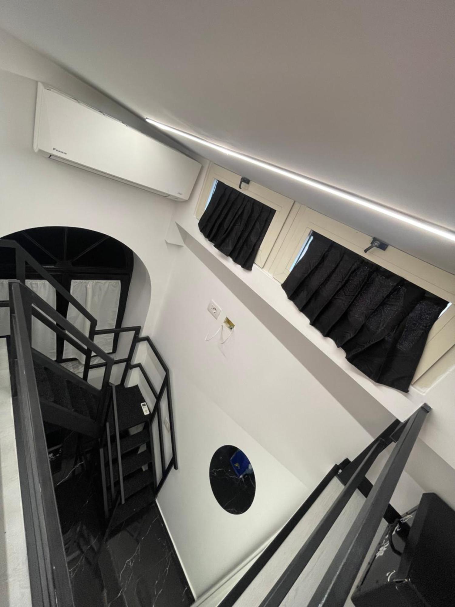Hotel Lux House Naples Airport Exterior foto